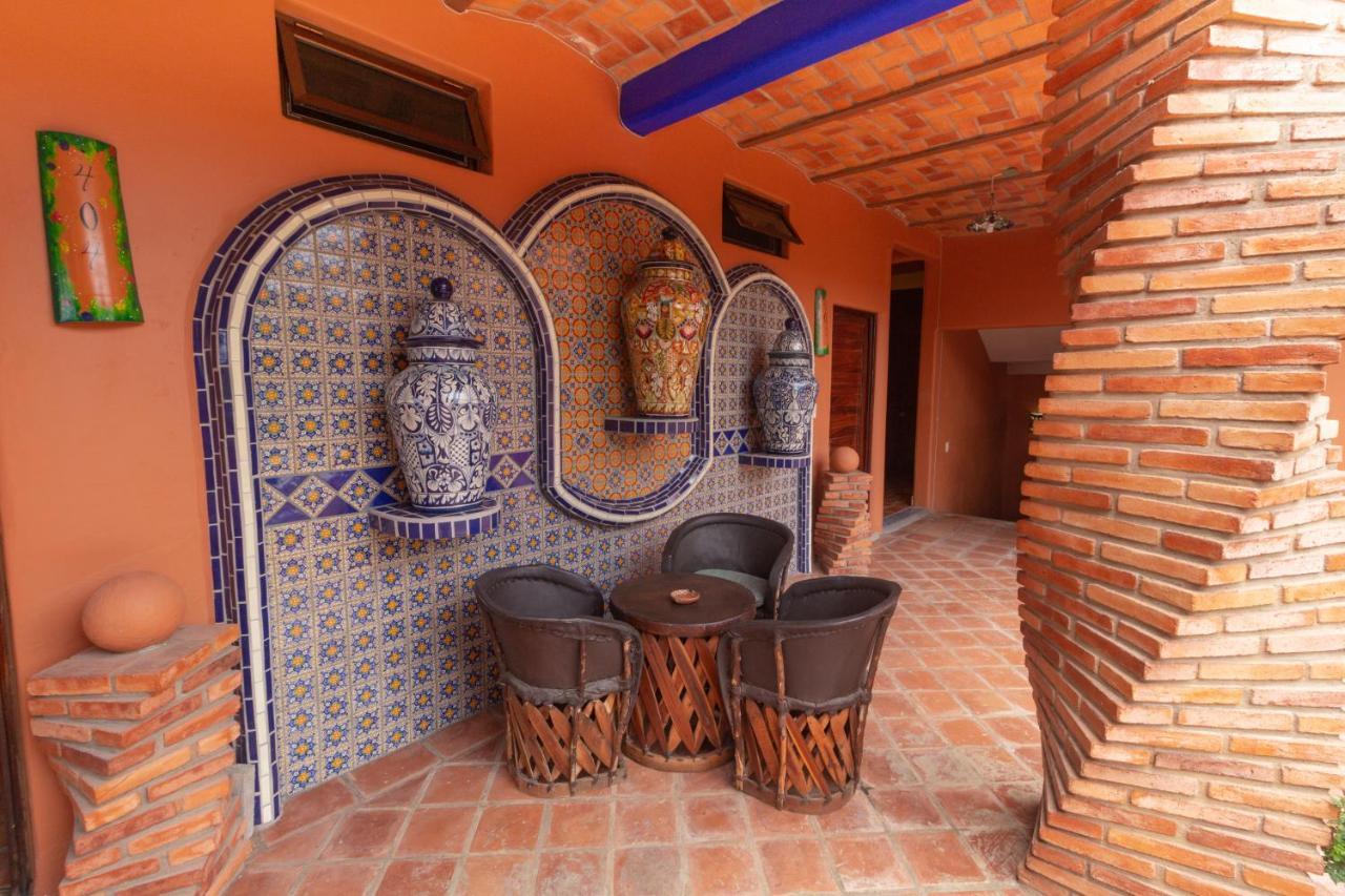 Posada Las Flores Los Ayala Exterior photo